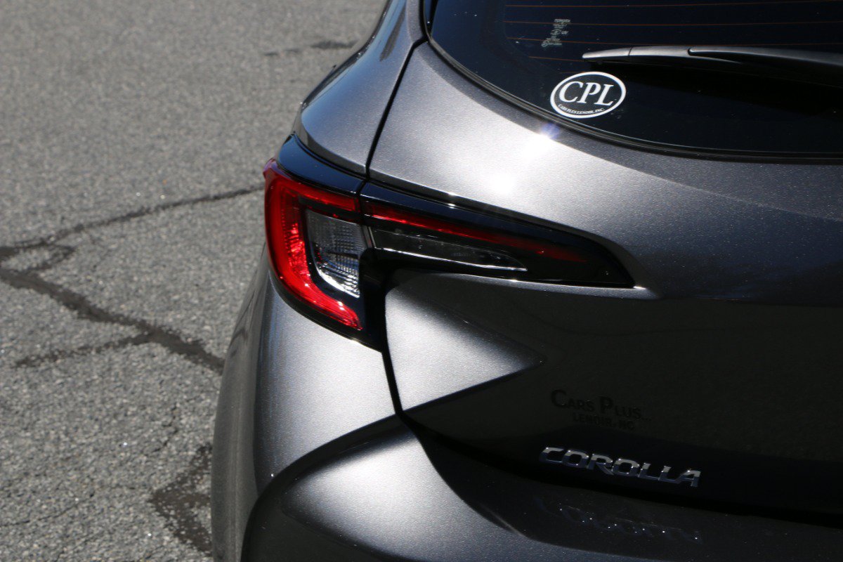 Used 2026 Toyota Corolla SE FWD image 6