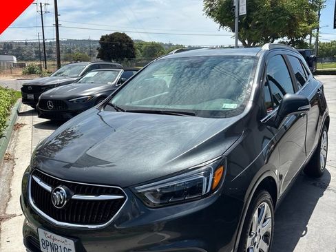 Used 2018 Buick Encore Essence w/ Experience Buick Package AWD/4WD image 1