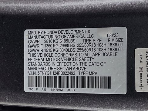 Used 2023 Honda Pilot LX image 29