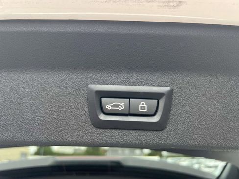 Used 2023 BMW X3 xDrive30i w/ Convenience Package image 10