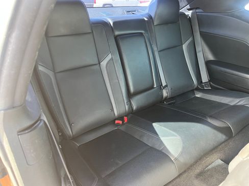 Used 2015 Dodge Challenger R/T Plus RWD image 17