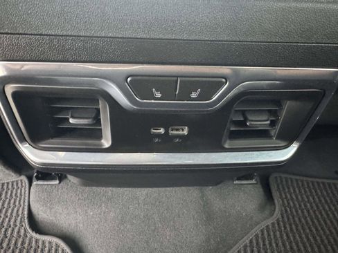 Used 2023 GMC Sierra 1500 Denali Ultimate image 23