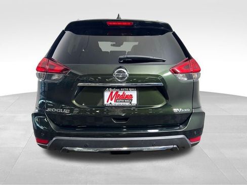 Used 2020 Nissan Rogue SV AWD/4WD image 6