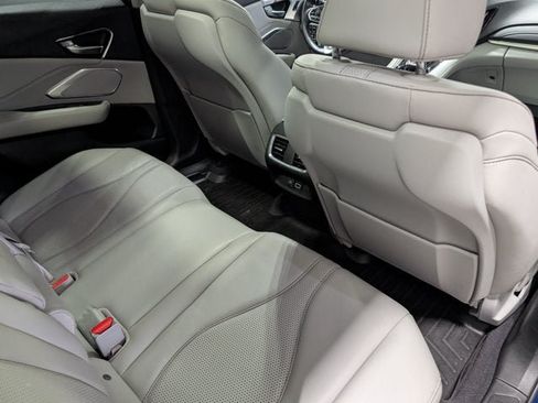Used 2019 Acura RDX w/ Technology Package AWD/4WD image 16