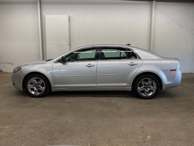 Used 2012 Chevrolet Malibu LS w/ LS Uplevel Package FWD image 2