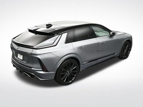 Certified 2026 Cadillac Lyriq V AWD/4WD image 20