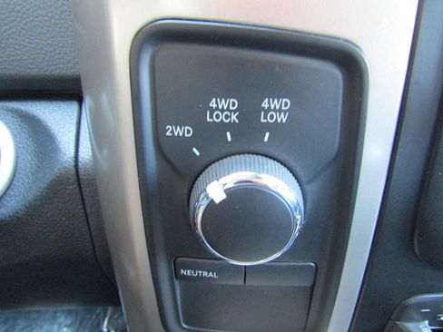 Used 2018 RAM 3500 Lone Star image 20