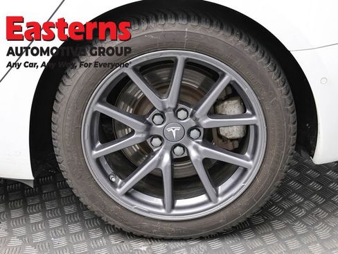 Used 2018 Tesla Model 3 Long Range image 8