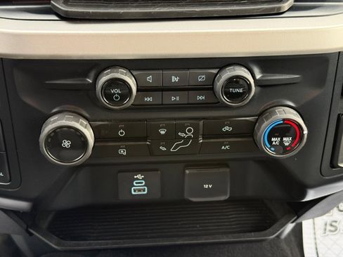 Used 2024 Ford F350 XLT image 28