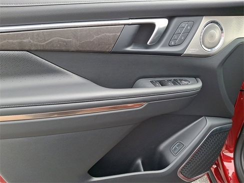 Used 2026 Buick Enclave Avenir w/ Super Cruise Package image 13