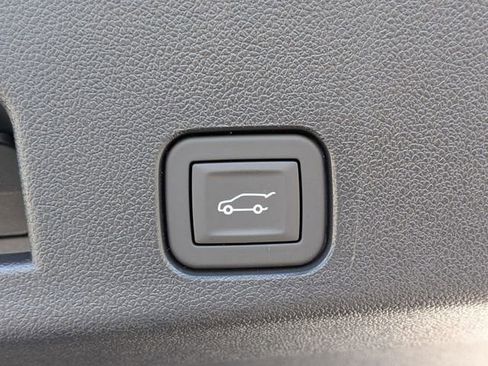 New 2026 Chevrolet Traverse LT w/ Sun and Wheel Package image 34