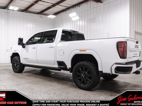 Used 2024 GMC Sierra 3500 AT4 w/ AT4 Premium Plus Package image 4