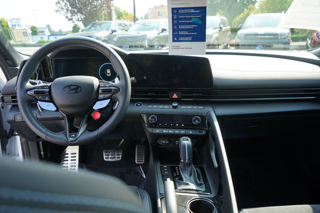 Certified 2025 Hyundai Elantra N FWD image 21
