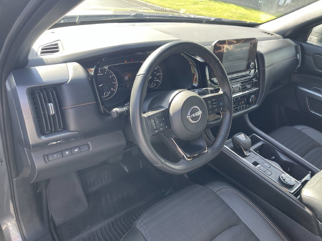 Used 2025 Nissan Pathfinder Rock Creek AWD/4WD image 10