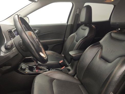 Used 2019 Jeep Compass Limited w/ Safety & Security Group AWD/4WD image 17