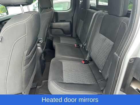 Used 2017 Nissan Titan SV AWD/4WD image 9