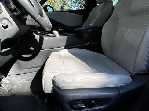 Used 2024 Lexus TX 350 AWD image 16