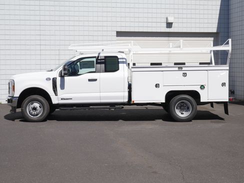 New 2026 Ford F350 XL w/ XL Chrome Package AWD/4WD image 14