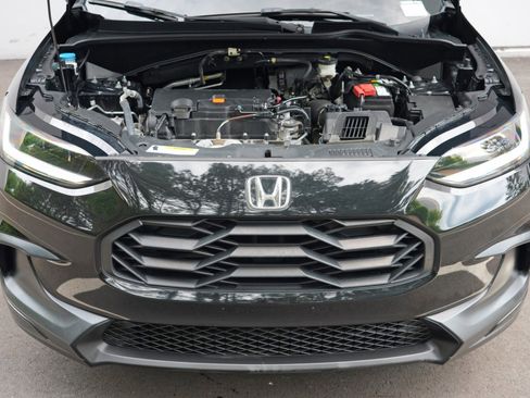 Used 2023 Honda HR-V Sport image 7