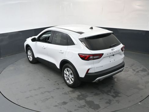 Used 2023 Ford Escape Active AWD/4WD image 31