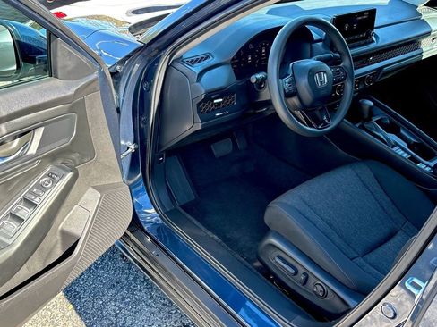 Used 2024 Honda Accord EX image 16