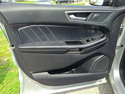 Used 2018 Ford Edge Sport w/ Equipment Group 401A AWD/4WD image 14
