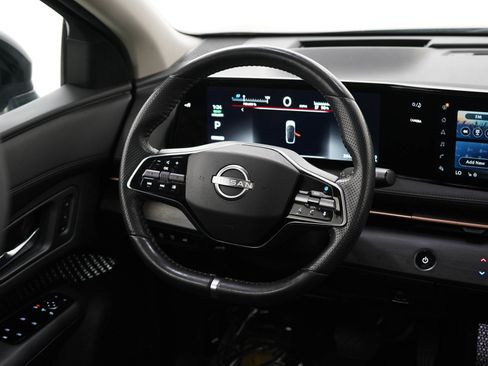 Used 2023 Nissan Ariya AWD image 15