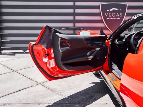 Used 2023 Ferrari SF90 Spider AWD/4WD image 35