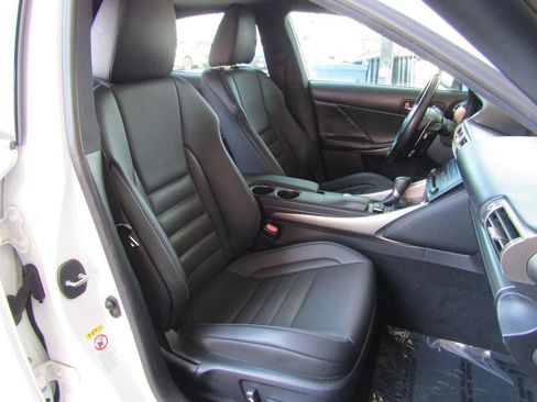 Used 2016 Lexus IS 200t image 12