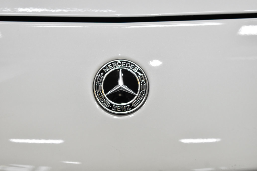 Used 2026 Mercedes-Benz C 300 4MATIC Sedan w/ Exclusive Trim Package image 14