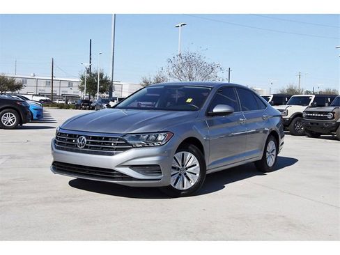 Used 2019 Volkswagen Jetta S w/ Driver Assistance Package image 1