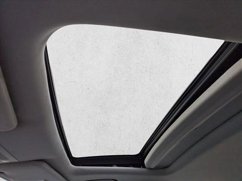 Certified 2022 Acura ILX w/ Premium Package image 15