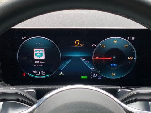 Used 2023 Mercedes-Benz EQB 250+ image 40