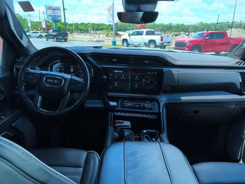 Used 2023 GMC Sierra 1500 AT4X AWD/4WD image 15