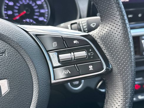 Used 2023 Kia Forte GT-Line w/ GT-Line Technology Package FWD image 35