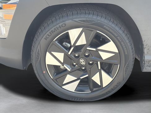 Certified 2025 Hyundai Kona SEL FWD image 32