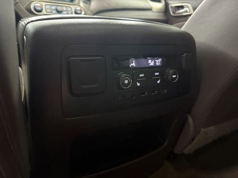 Used 2018 GMC Yukon XL Denali w/ Denali Ultimate Package image 33