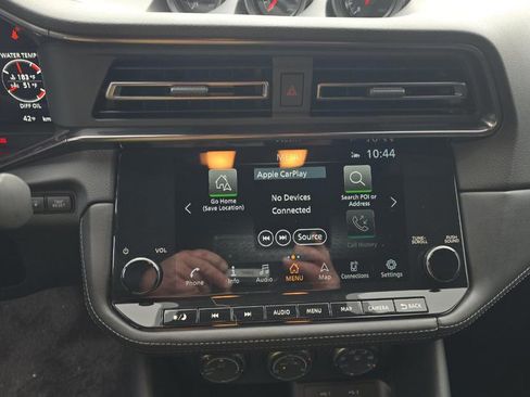 Certified 2024 Nissan Z Performance w/ Floor Mat Package image 9