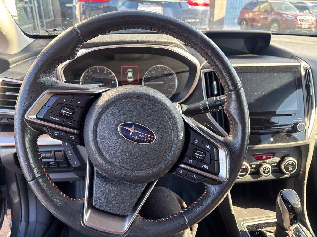 Used 2020 Subaru Crosstrek 2.0i Limited w/ Moonroof Package w/Navigation AWD/4WD image 11