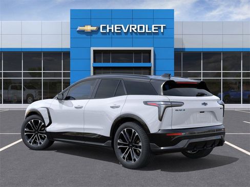 New 2026 Chevrolet Blazer EV SS image 3