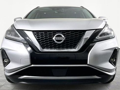 Used 2020 Nissan Murano SV w/ Premium Package image 2