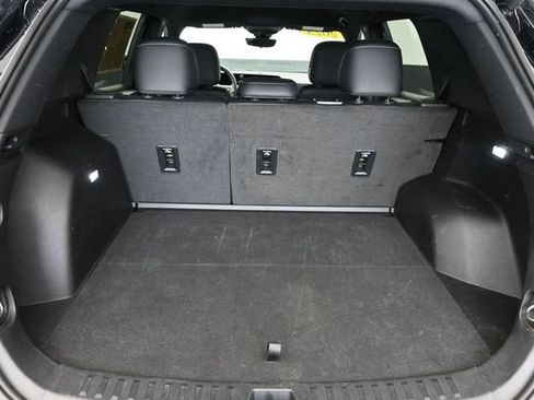 Used 2025 Chevrolet Equinox LT w/ Convenience Package II FWD image 30