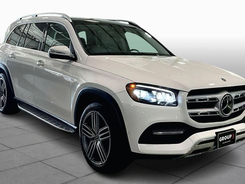 Used 2023 Mercedes-Benz GLS 450 4MATIC image 3