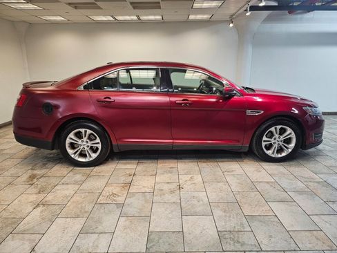 Used 2014 Ford Taurus SEL w/ Equipment Group 201A image 3