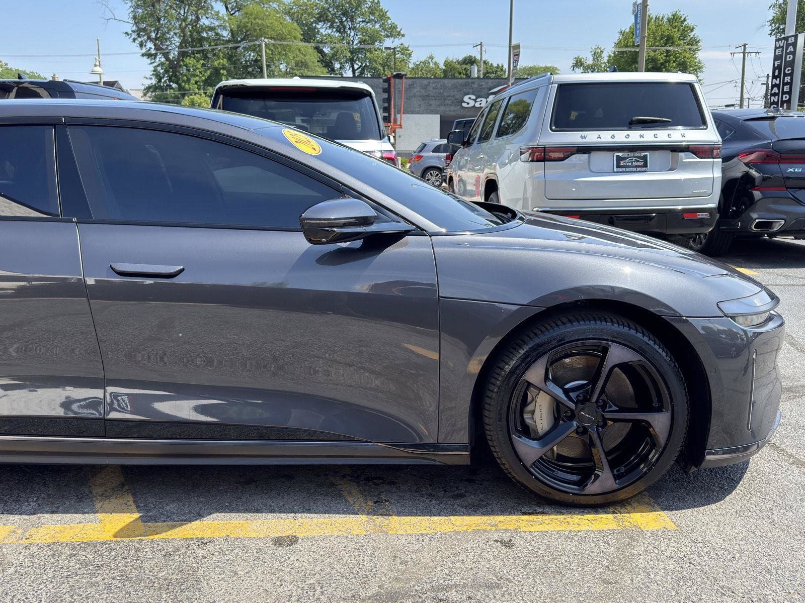 Used 2025 Lucid Air Touring AWD/4WD image 11