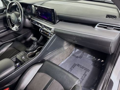 Used 2023 Kia K5 GT-Line image 30