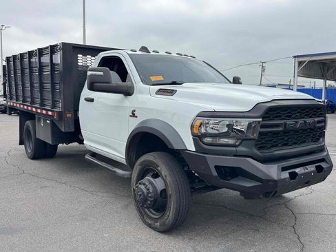 Used 2023 RAM 4500 Tradesman RWD image 8