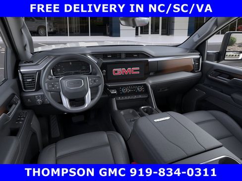 New 2025 GMC Sierra 2500 Denali w/ Denali Reserve Package image 15