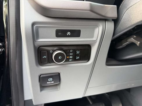 Used 2025 Ford F150 XLT w/ Equipment Group 301A Standard AWD/4WD image 19