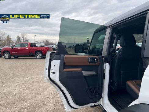 Used 2023 Ford Bronco Outer Banks w/ Sasquatch Package image 29